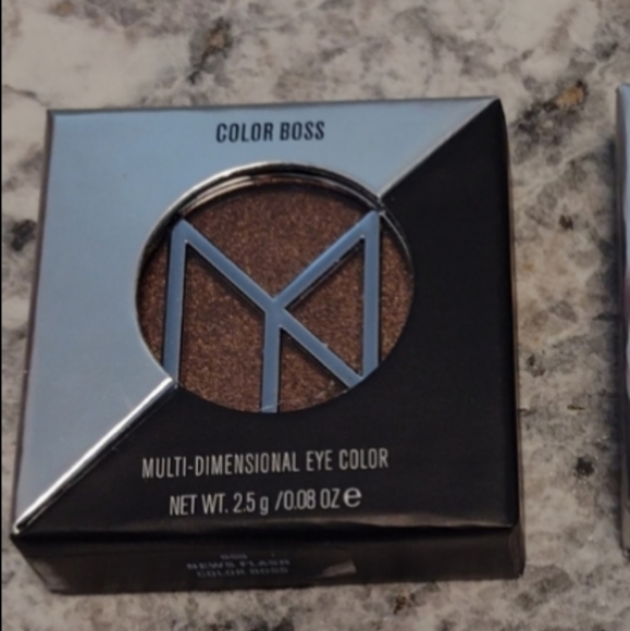 Color Boss Multi-Dimensional Eye Color - Picture 4 of 5